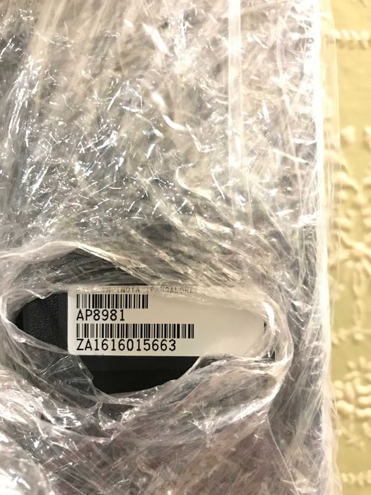 Керований 3ф розподільник живлення Rack PDU APC AP8981