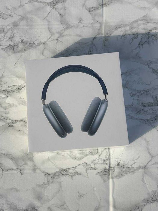 Продам нові Навушники Apple AirPods Max Sky Blue