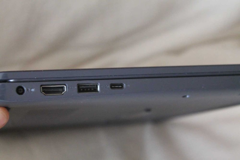 Portátil Dell Latitude 3410 - 10Th Gen Intel® Core™ I3, 8 Gb RAM