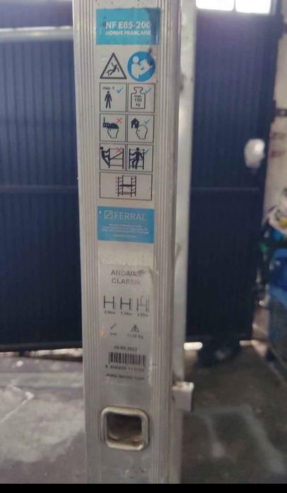 Aluminum Scaffolding 3 m with Wheels64750487355139123