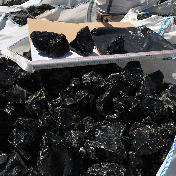 Bryła szklana, ozdobne szkło, kamień szklany, gabion