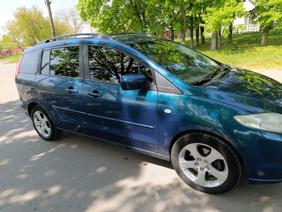Продам автомобіль Мазда 5