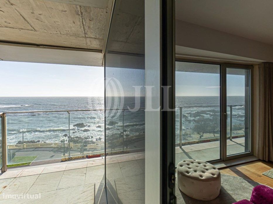 Apartamento T3, com vista mar, Avenida do Brasil Porto