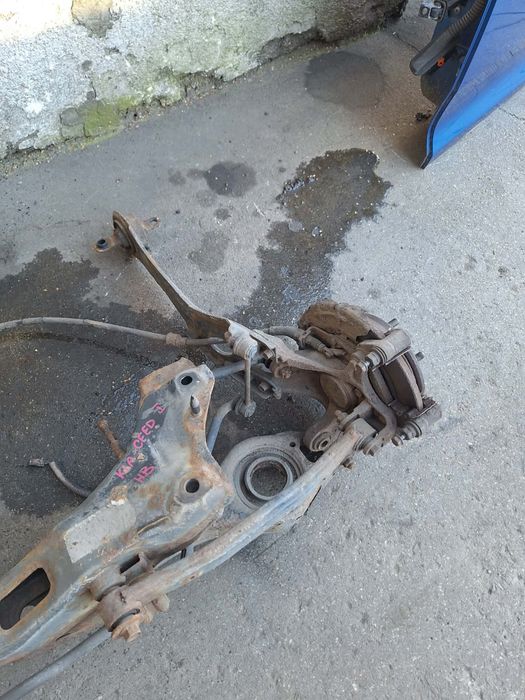 Belka tył Kia Ceed I hatchback zawieszenie belka tylna