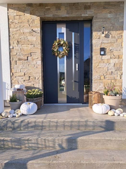 Wykończenia wnętrz /Układanie płytek/ Poddasza