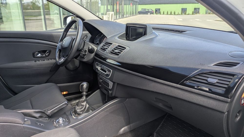 Автомобіль Renault Megane 3 1.5 dCi 2013 White 188тис км Безключовий доступ Рено Меган III
