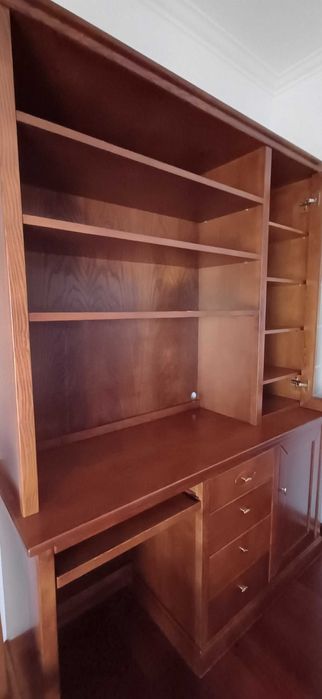 Móvel de quarto/ escritório