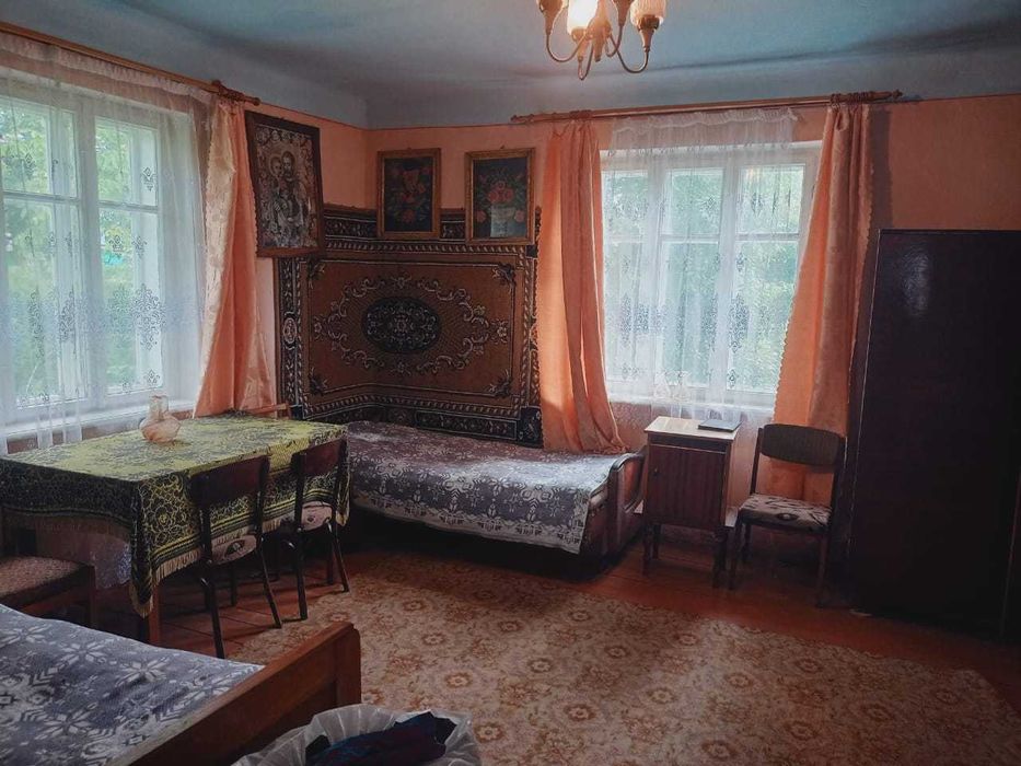 Продається будинок в селі Хлиплі