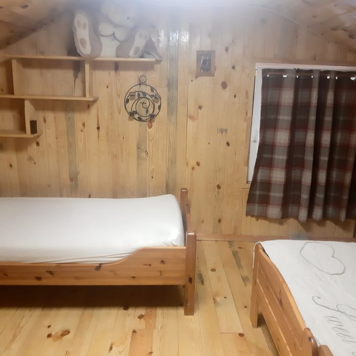 Domek  nad zarybionym stawem