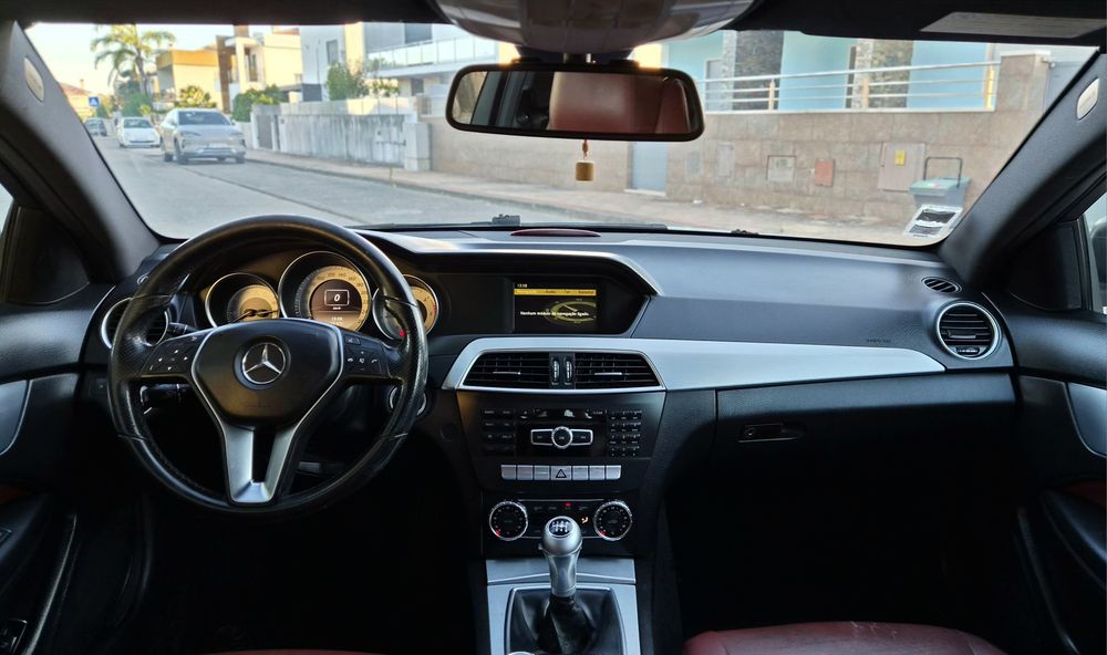 Mercedes c220 coupe 2.2 170 cv amg