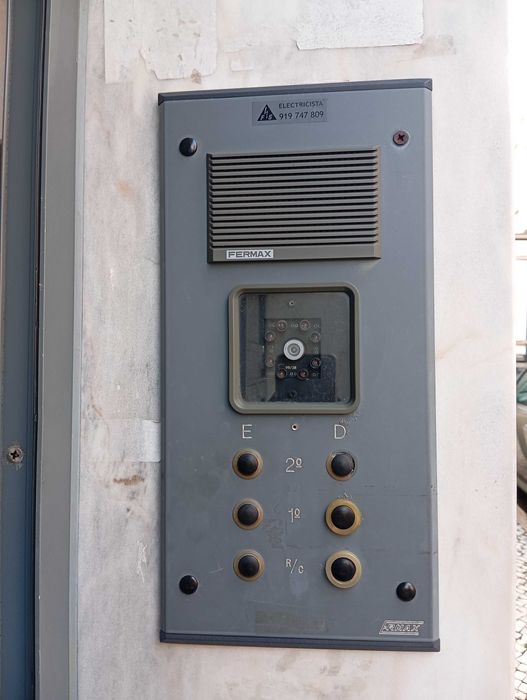 Vídeoporteiro Moradia, Prédio e Condomínio Bticino, Fermax Amadora