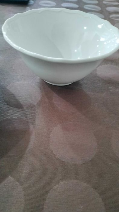 Prato fundo com tigela