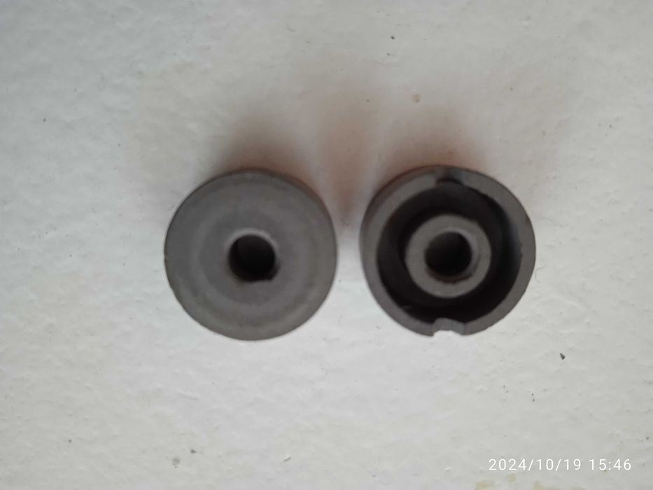 Ферритовые кольца и сердечник без покрытия