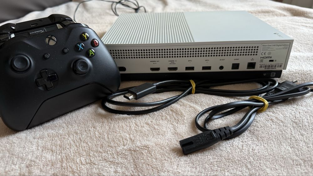 Xbox One S All Digital купить на OLX.ua