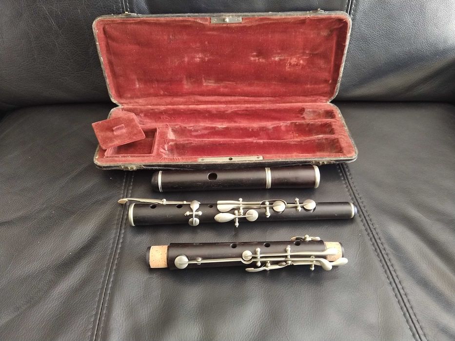 RESERVADA Flauta transversal madeira  ébano. 4 partes Estojo original