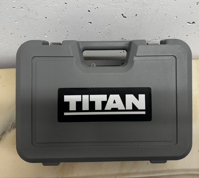 Berbequim s/ fio 18v+2 baterías