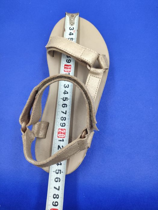 Босоніжки TEVA Flatform - 38 розмір. Оригінал