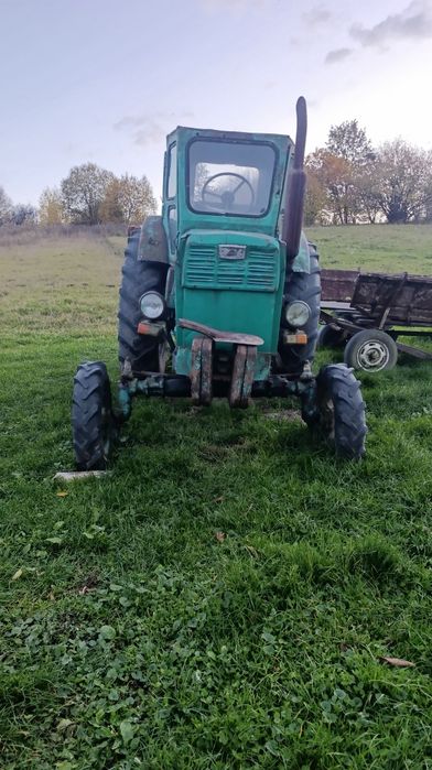 Трактор сороківка зі всім 2200 $ є ще додатки окрім тих що на фото