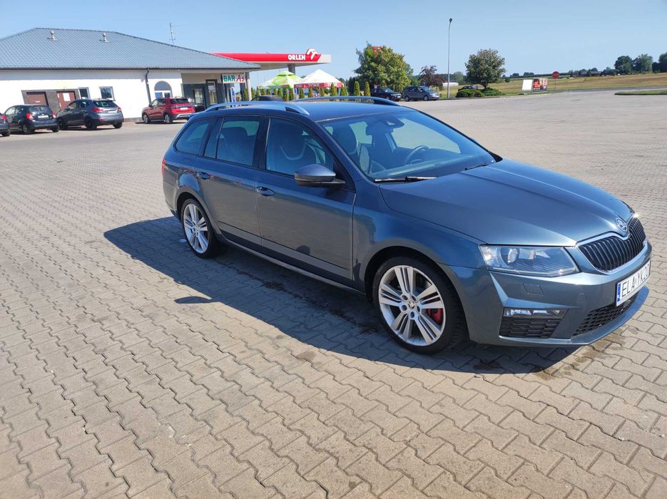 Auto osobowe skoda octavia