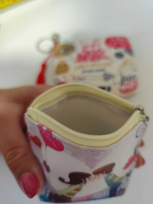 Carteira pequena64750630820481120