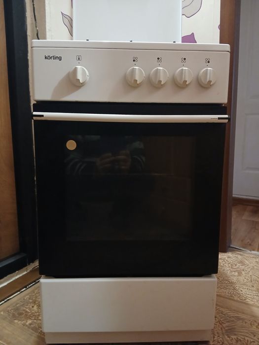 Korting печка газовая 4х комфорочная с духовкой