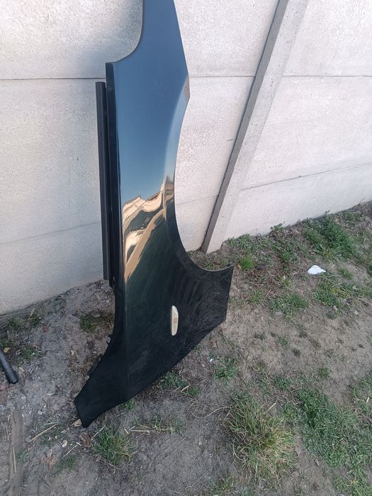 BMW E60 błotnik  przedni prawy