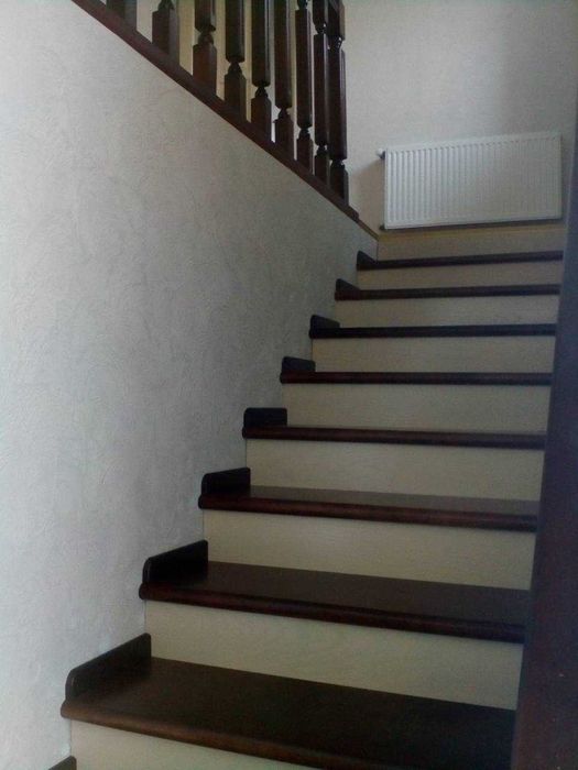 Сходи дерев'яні виготовлення монтаж зварювання каркасу