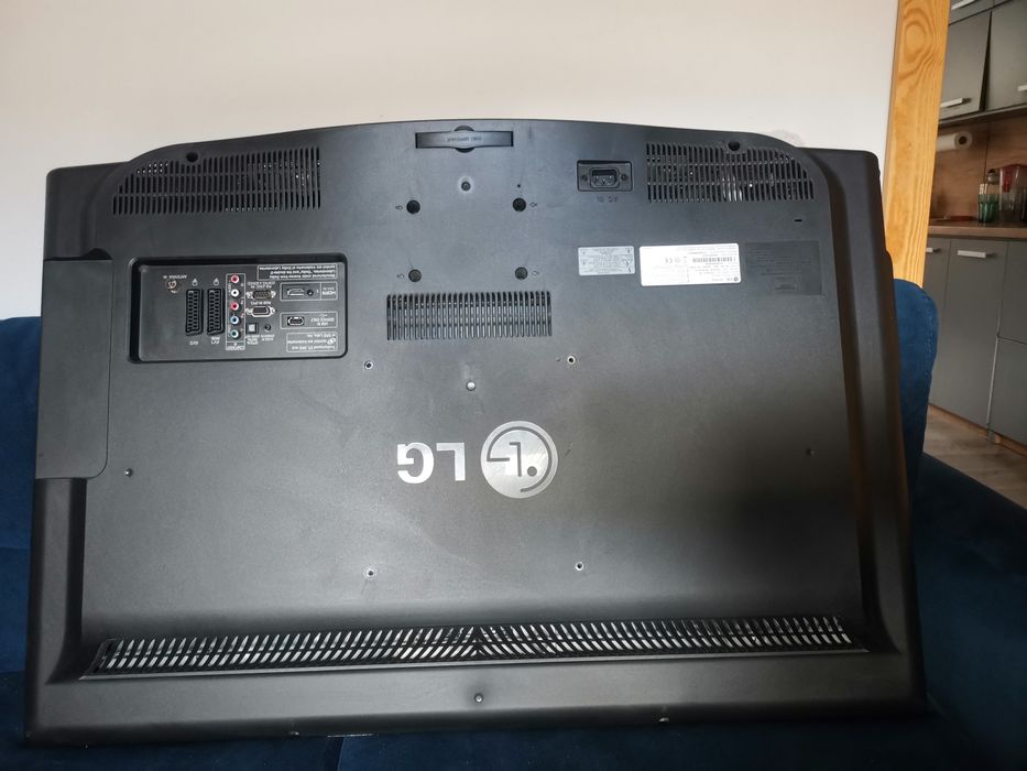 Telewizor LG 37 cali