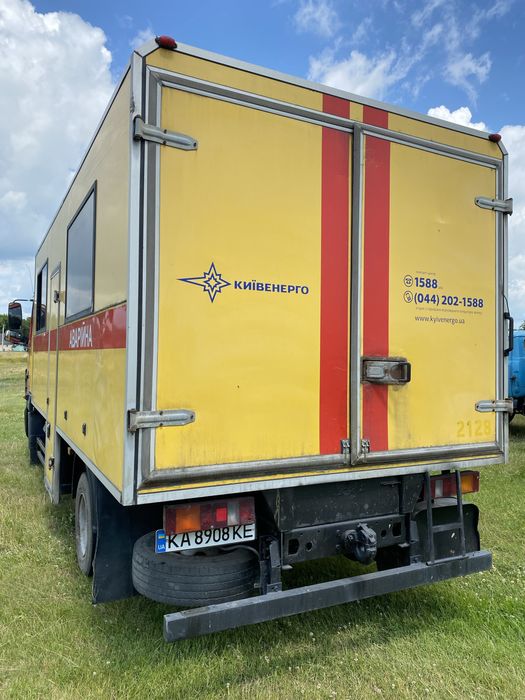 Аварійка шасі евакуатор-пов. маса 10т кунг побутівка битовка вагончик.