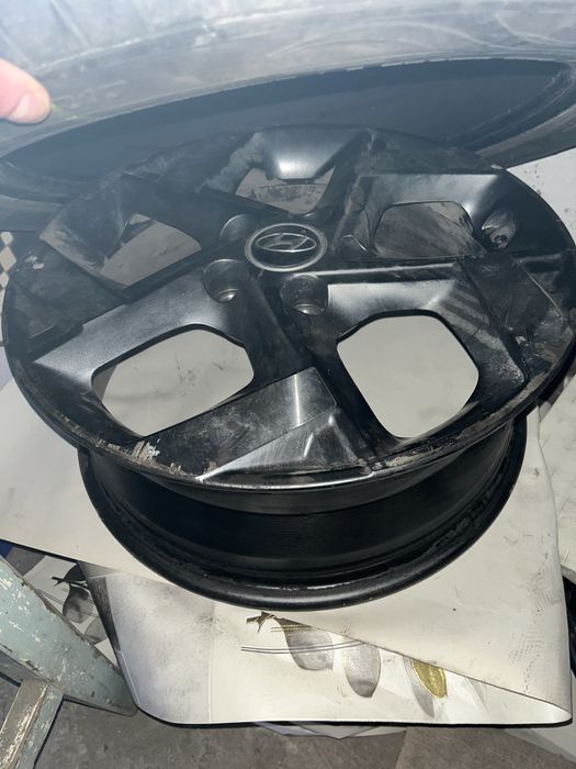 Продам диски хундай венью 17