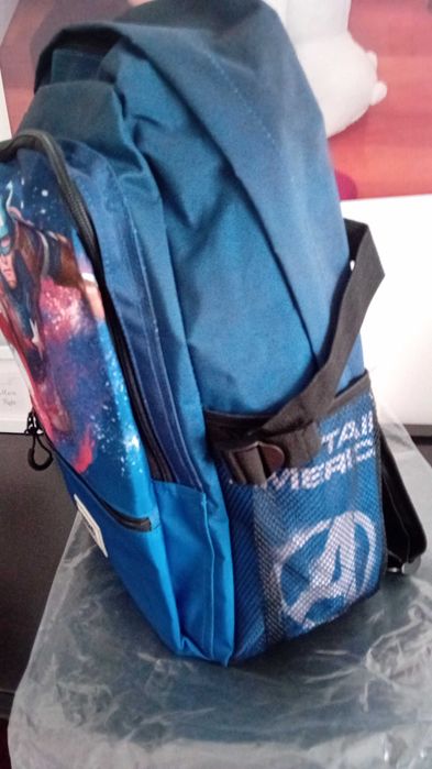 Mochila Reebook e da Marvel novas