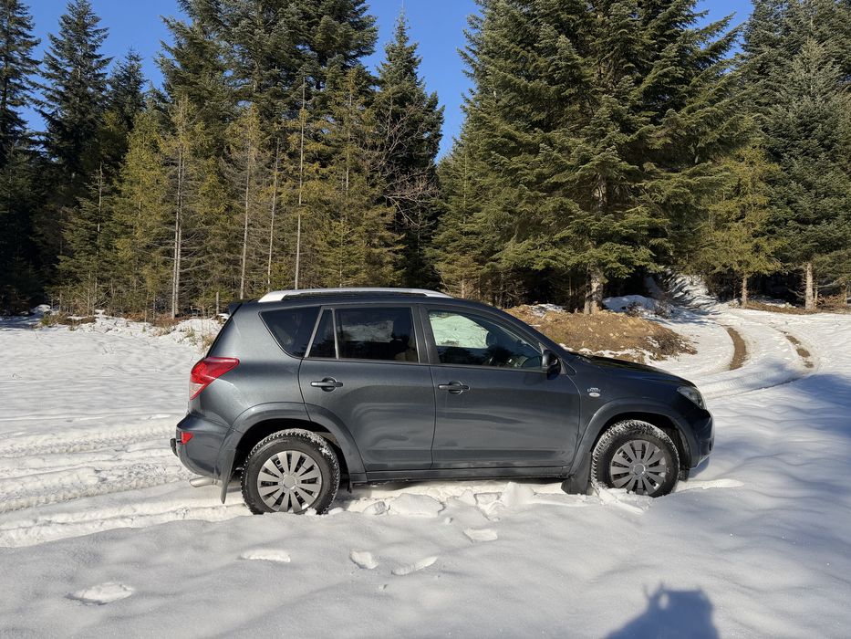 Toyota RAV-4 2.2d 4x4 blokada mostów 2007/2008 Bardzo ładna full opcja