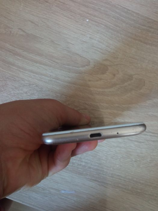 xiaomi redmi 6 на запчасти