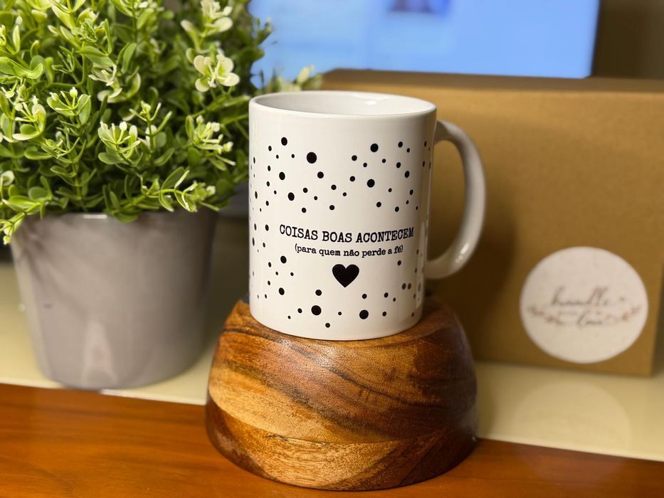 Canecas Personalizadas | Handle With Love