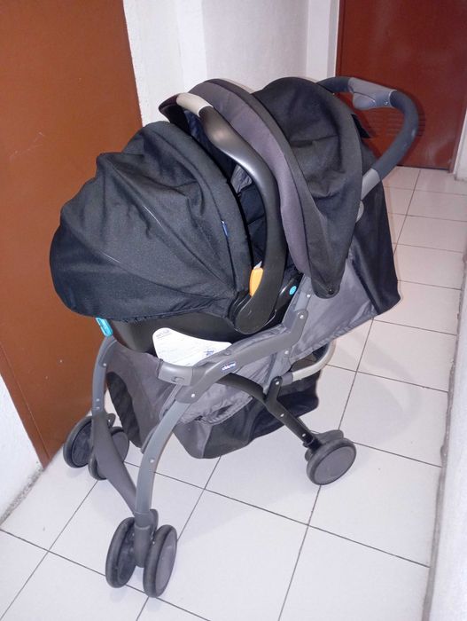 Carrinho de Bebé + Ovo Chicco