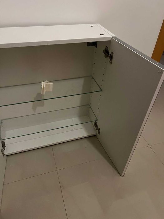 Armário Espelhado com 2 portas IKEA