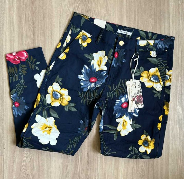 spodnie damskie kwiaty
