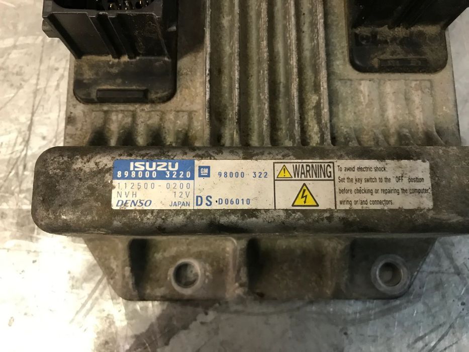 CENTRALINA DO MOTOR  OPEL MERIVA 1.7CDTI 100CV 898000-3220