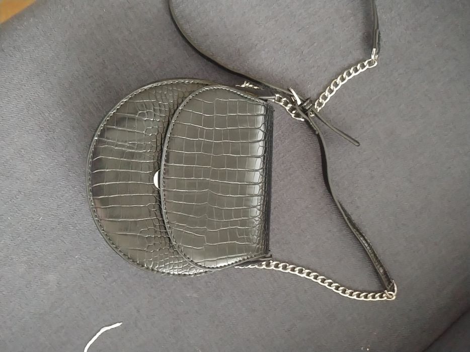 Torebka półksiężyc półokrągła Reserved stan idealny