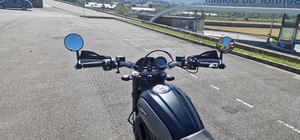 Ducati Scrambler 800 Icon Dark