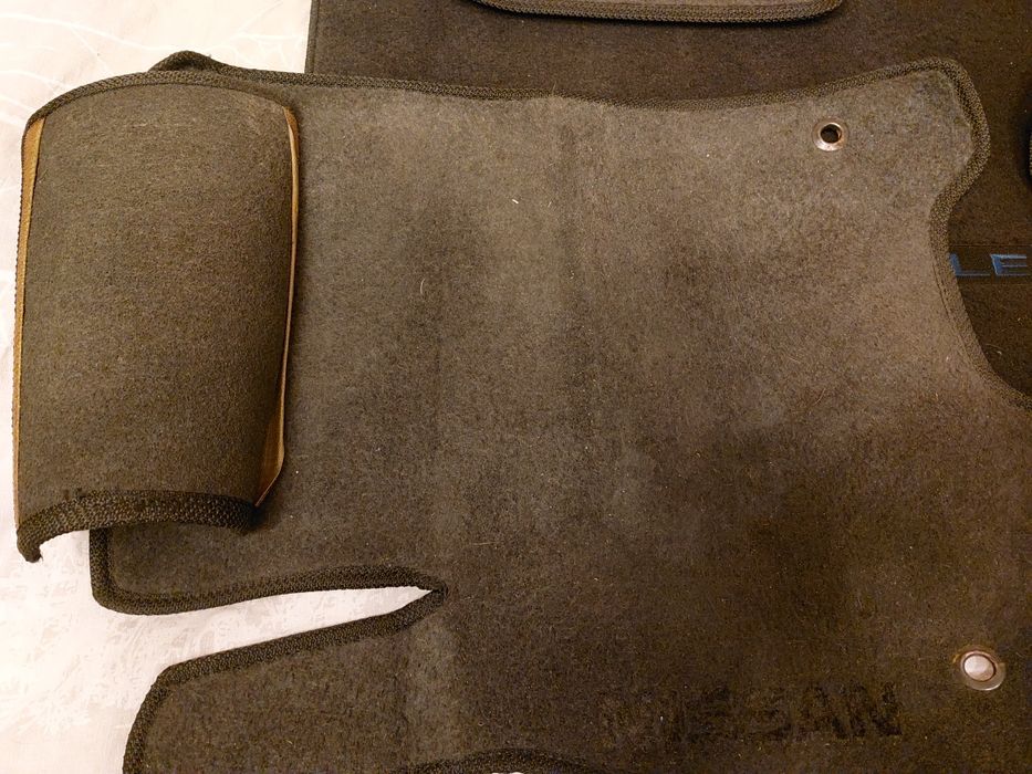 Коврики килимки  Nissan Leaf оригінал салон та багажник