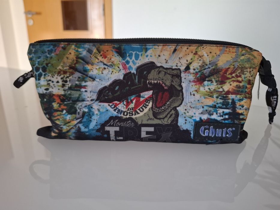 Conjunto Ghuts T-Rex - Mochila + Lancheira + Estojo