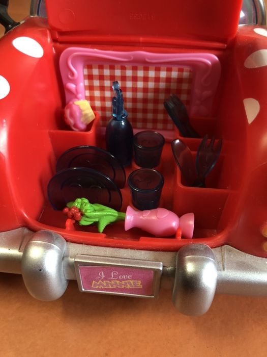 Carro de piqueniques da minie