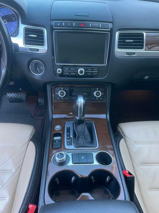 Продам фольцваген таурег