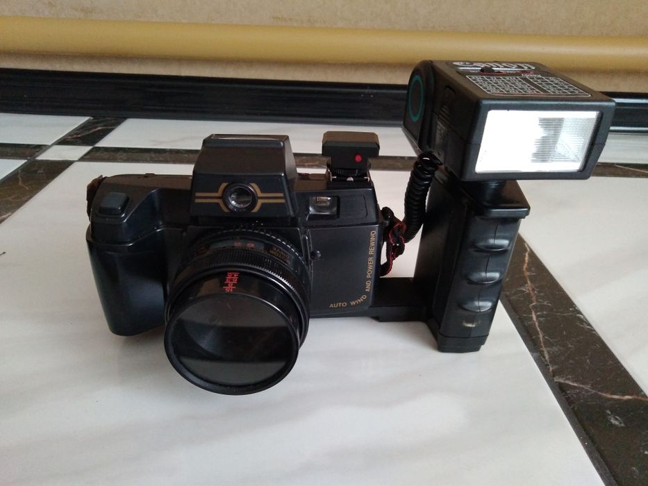 Фотоаппарат-камера CANON плёночный