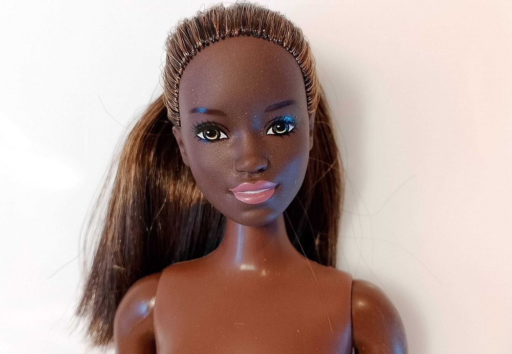 Lalka Barbie kucyk proste włosy /Mattel/