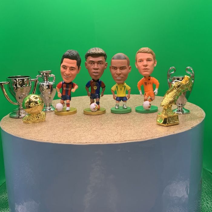 Фігурка футболістів