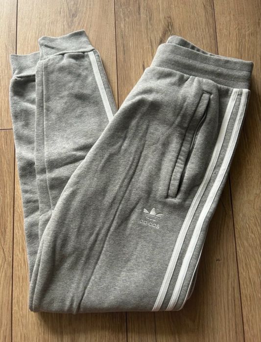Spodnie dresowe Adidas