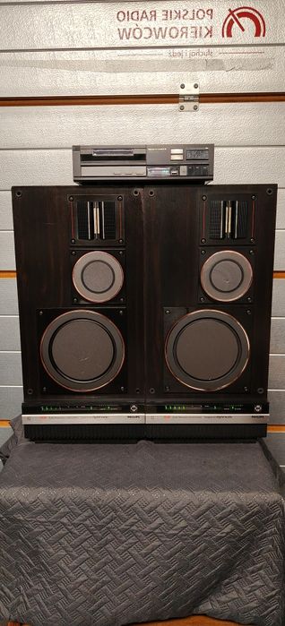 Kolumny aktywne Hi-Fi Philips F 9638 . Moc 120 Watt