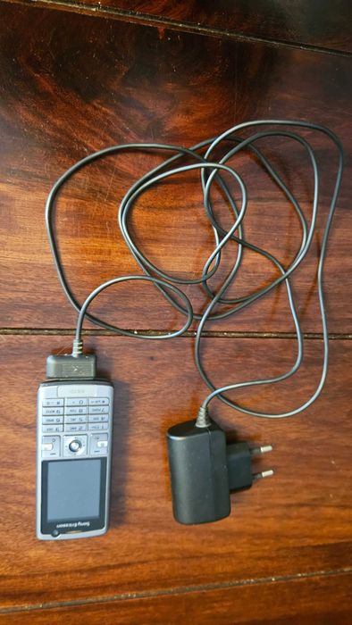 Telemovel Sony Ericsson K610i